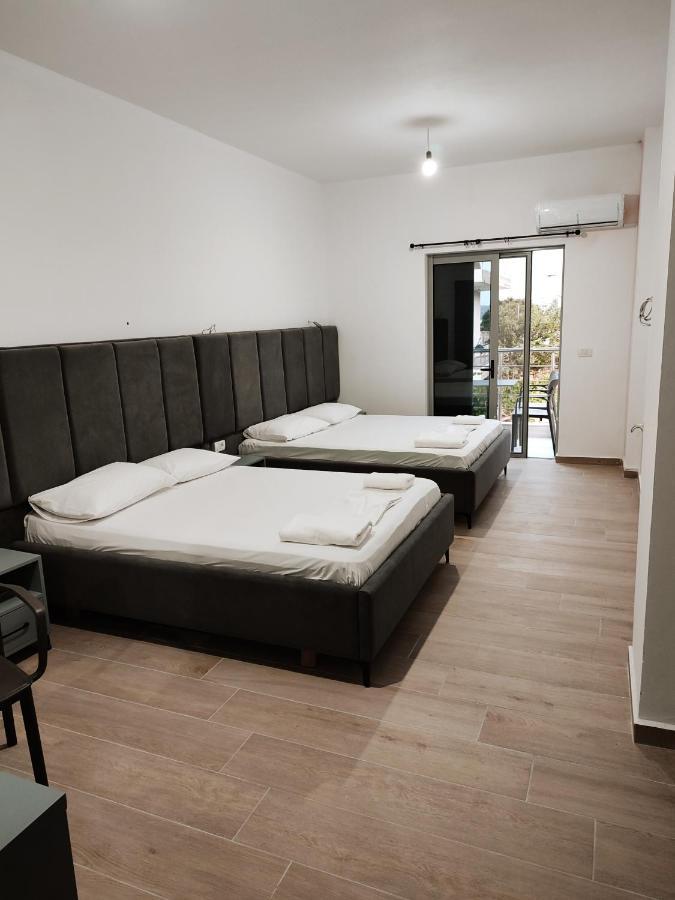 Petros Rooms Himarë Dış mekan fotoğraf