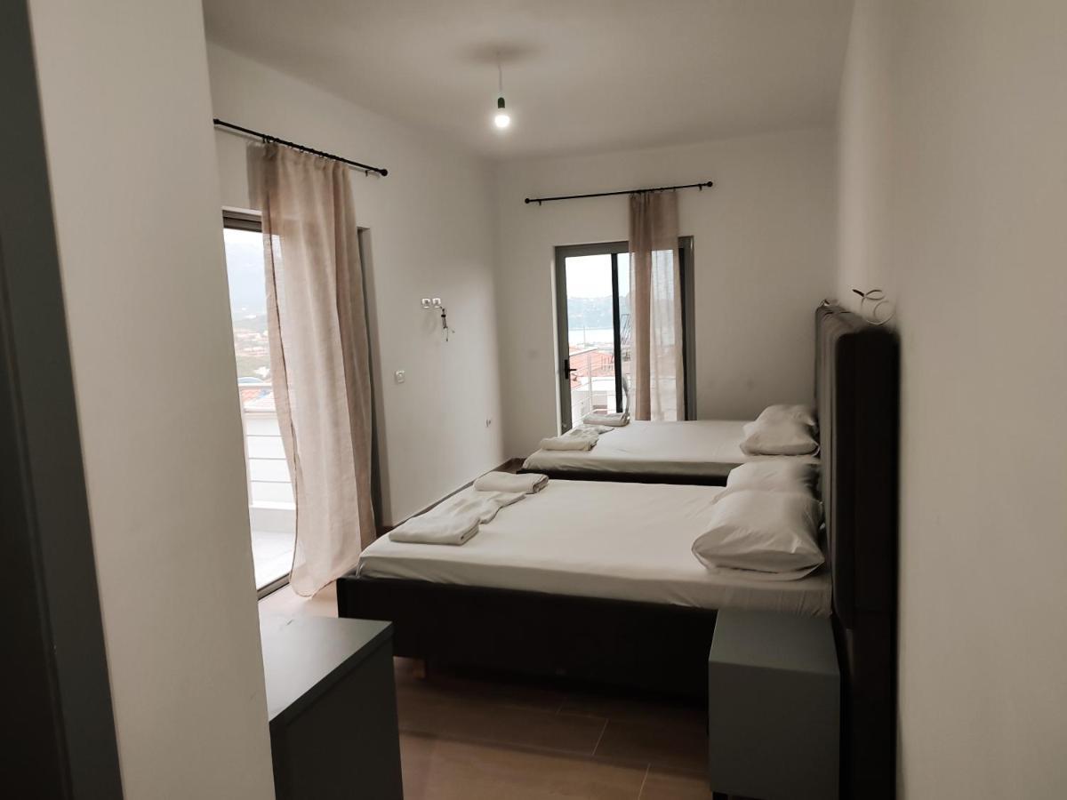 Petros Rooms Himarë Dış mekan fotoğraf