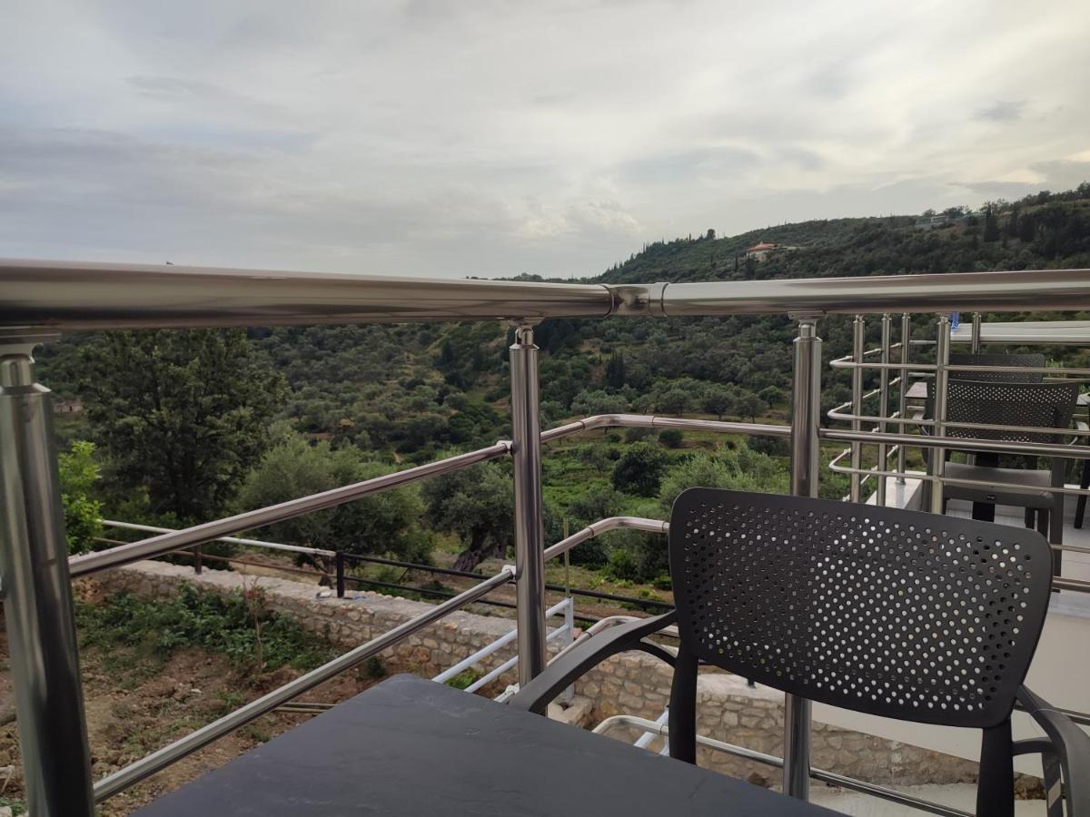 Petros Rooms Himarë Dış mekan fotoğraf