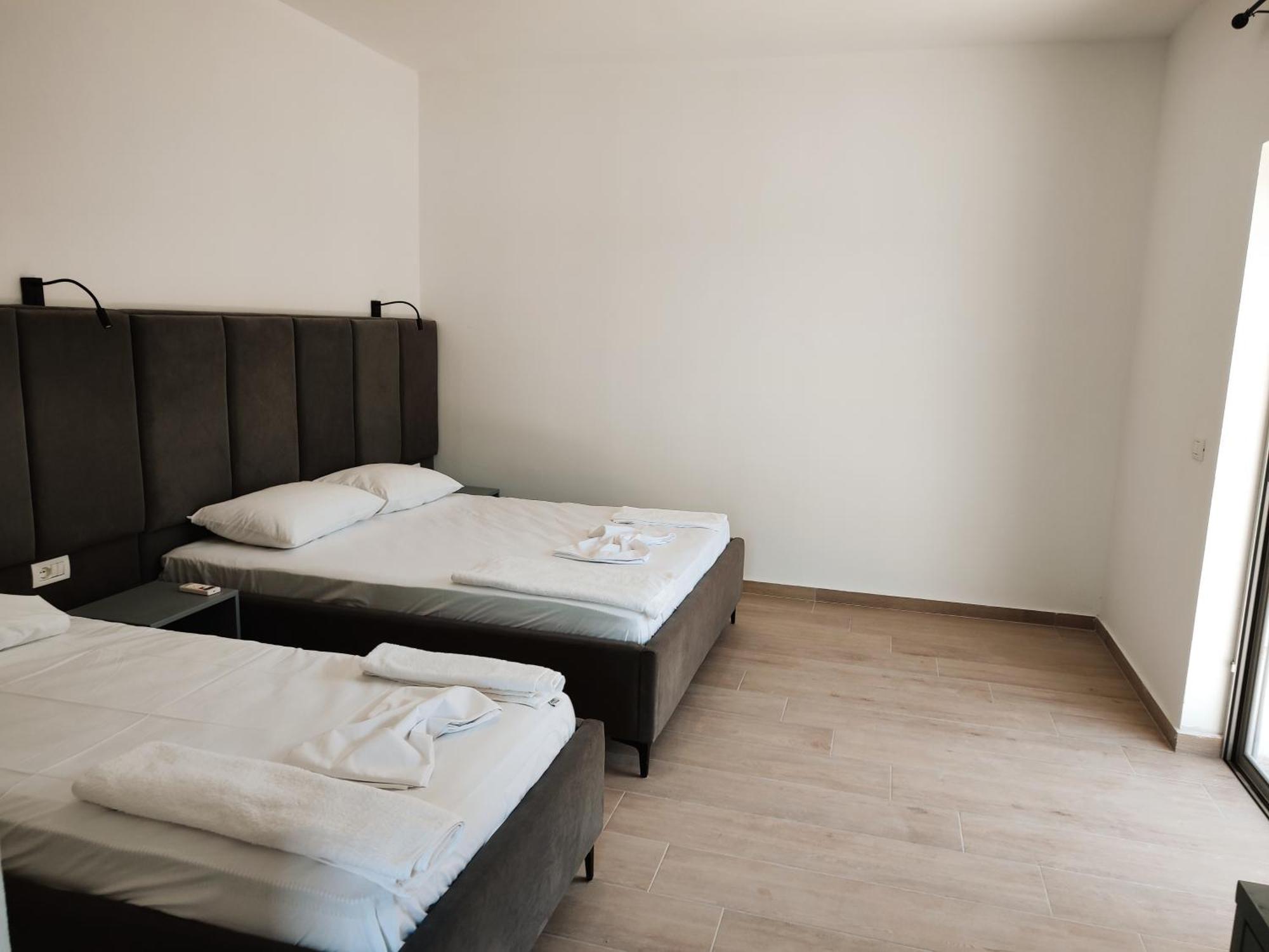 Petros Rooms Himarë Oda fotoğraf