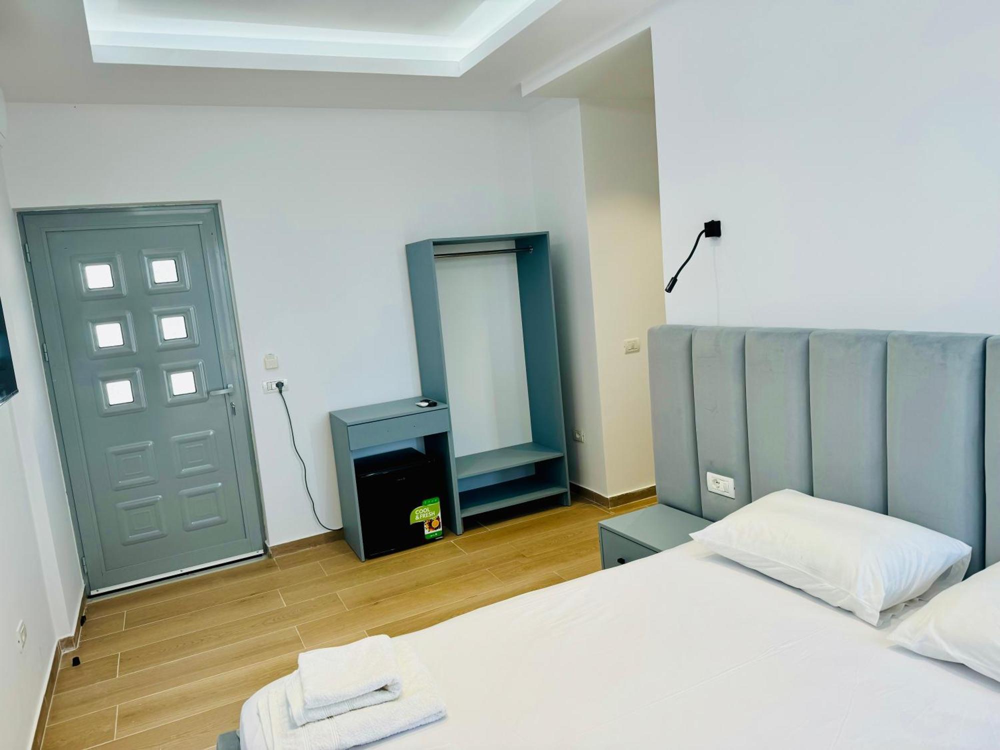 Petros Rooms Himarë Dış mekan fotoğraf